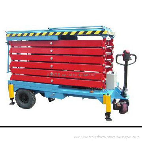 Scissor Lift with pulling device